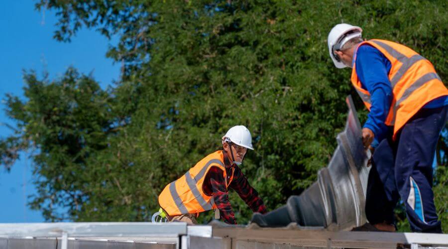 Professional new roof installation services in Palm Desert, CA
